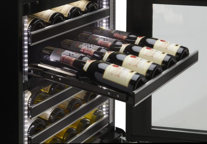 Silhouette SRVWC050L 24 Inch Wine Refrigerator