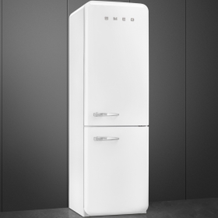 Retro Refrigerator FAB32UWHRN 24in  50's Style - Smeg