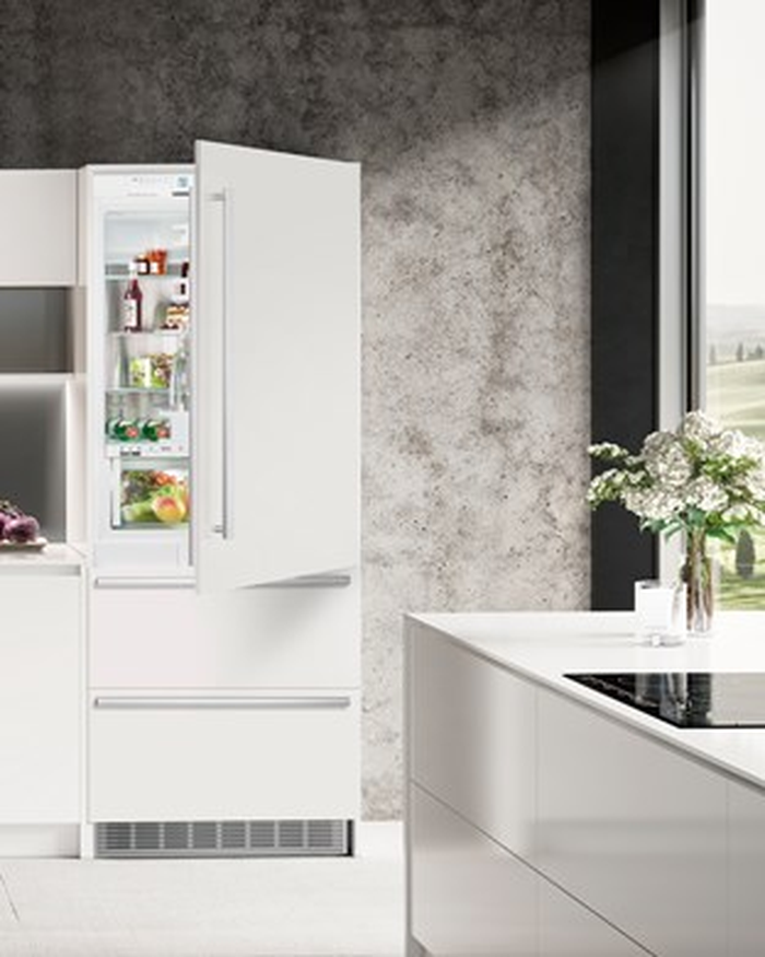 Liebherr HCB1590 30 Inch Bottom Freezer Refrigerator DuoCooling PREMIUM PLUS