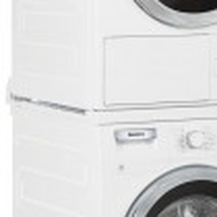 Blomberg 2989860200 24 Inch Washer Dryer Universal Stacking Kit